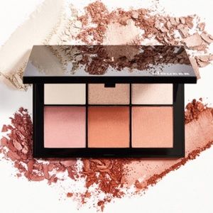 DOUCCE POSH POWDER PALETTE- BLUSH AND HIGHLIGHTER